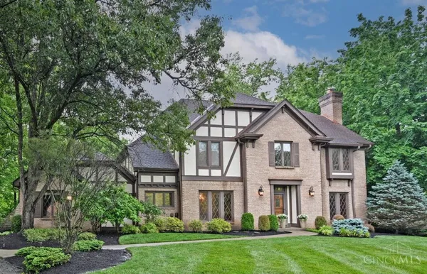 $860,000 | 9296 Witherbone Court, Cincinnati, OH 45242