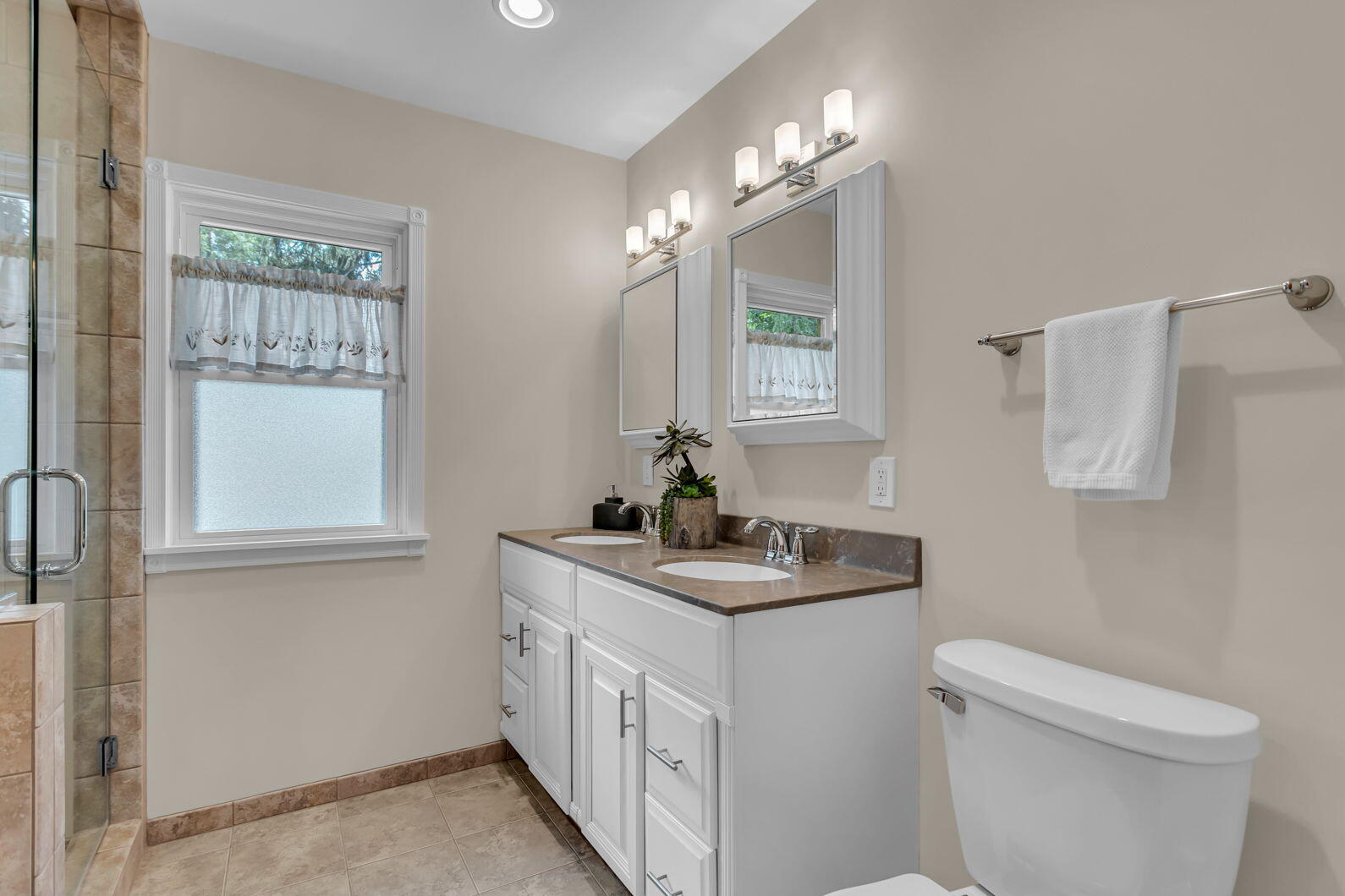 2327 Arbor Hills Road Jackson, MI 49201 - Photo 25 of 43 21-web-or-mls-0N0A7758