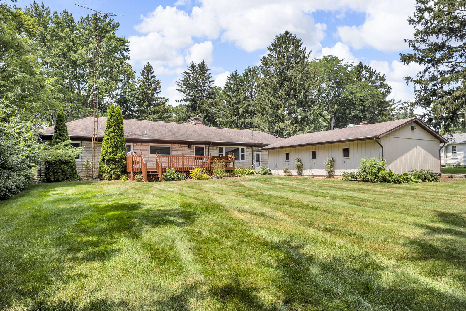 2327 Arbor Hills Road Jackson, MI 49201 - Photo 38 of 43 38-web-or-mls-0N0A7809