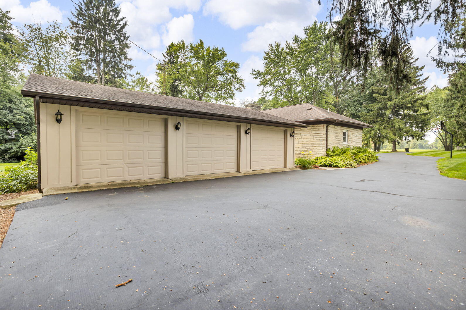 2327 Arbor Hills Road Jackson, MI 49201 - Photo 41 of 43 41-web-or-mls-0N0A7818