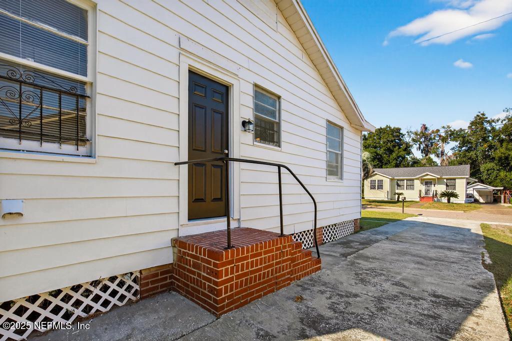 258 Ravine Street Jacksonville, FL 32206 - Photo 43 of 50 258 Ravine St-48