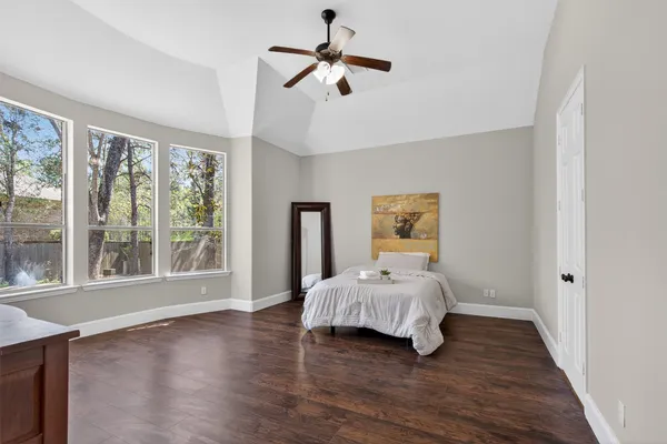 $825,000 | 10 Almondell Court, Magnolia, TX 77354