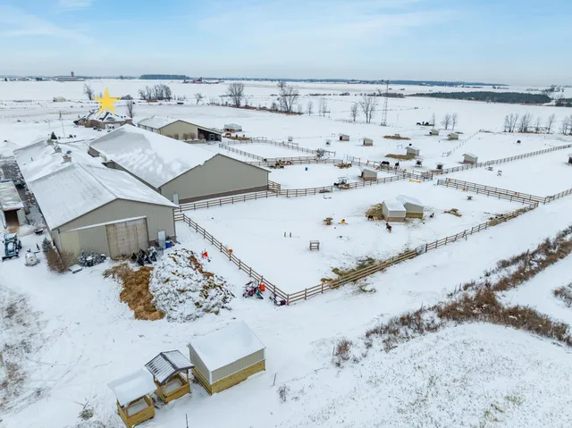 $2,600,000 | 5678 Morrison Road, De Pere, WI 54115
