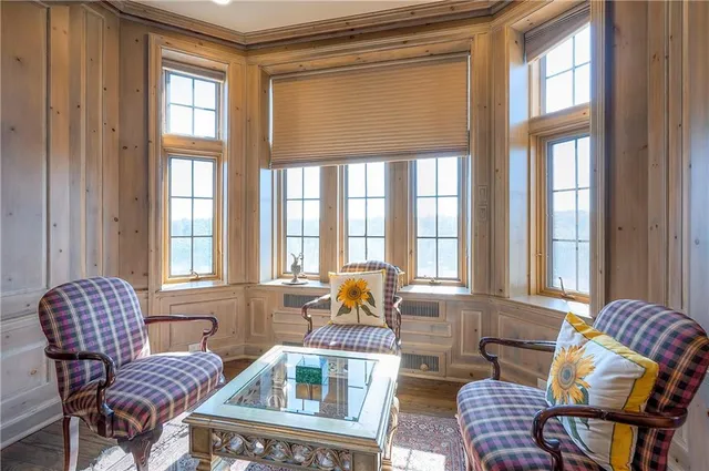 $1,395,000 | 5049 Wornall Road, Unit 7AB, Kansas City, MO 64112