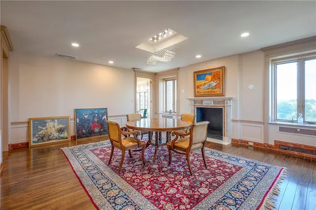 $1,550,000 | 5049 Wornall Road, Unit 7AB, Kansas City, MO 64112