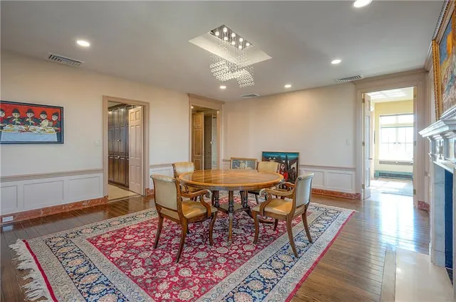 $1,550,000 | 5049 Wornall Road, Unit 7AB, Kansas City, MO 64112