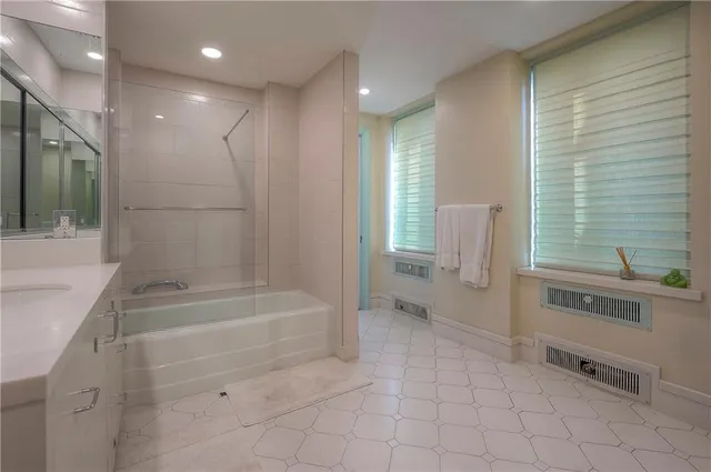 $1,550,000 | 5049 Wornall Road, Unit 7AB, Kansas City, MO 64112