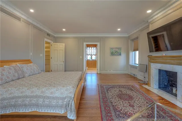 $1,550,000 | 5049 Wornall Road, Unit 7AB, Kansas City, MO 64112