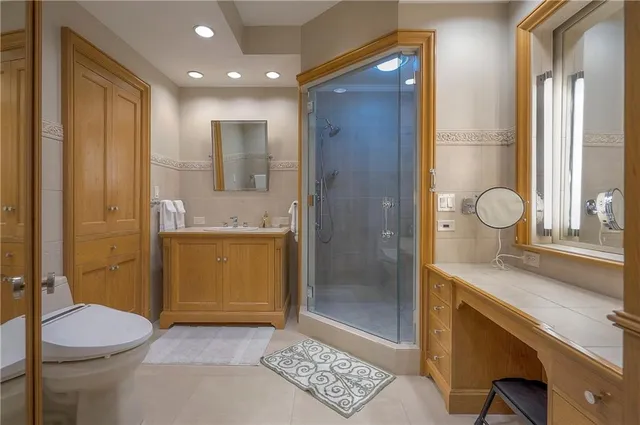 $1,550,000 | 5049 Wornall Road, Unit 7AB, Kansas City, MO 64112