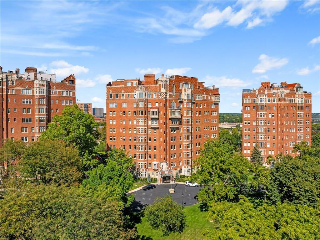 5049 Wornall Road, Unit 7AB Kansas City, MO 64112 - Photo 75 of 83