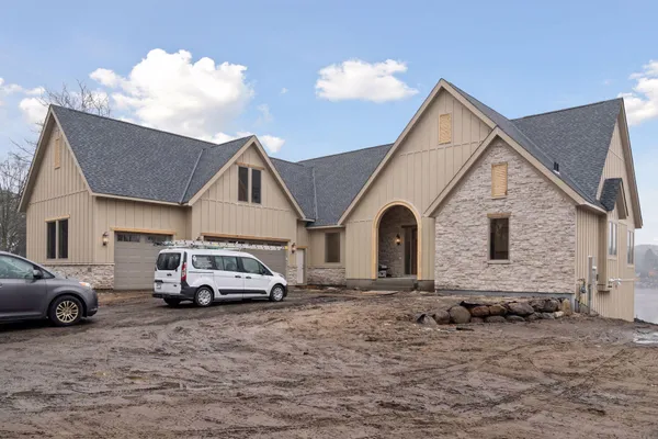 $2,050,000 | 4100 115th Avenue Northwest, Coon Rapids, MN 55433