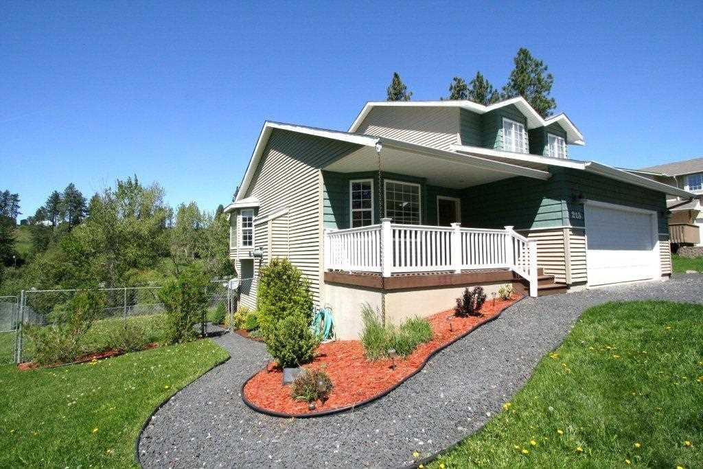 215 North E Stringham Road Rockford, WA 99030 - Photo 1 of 20