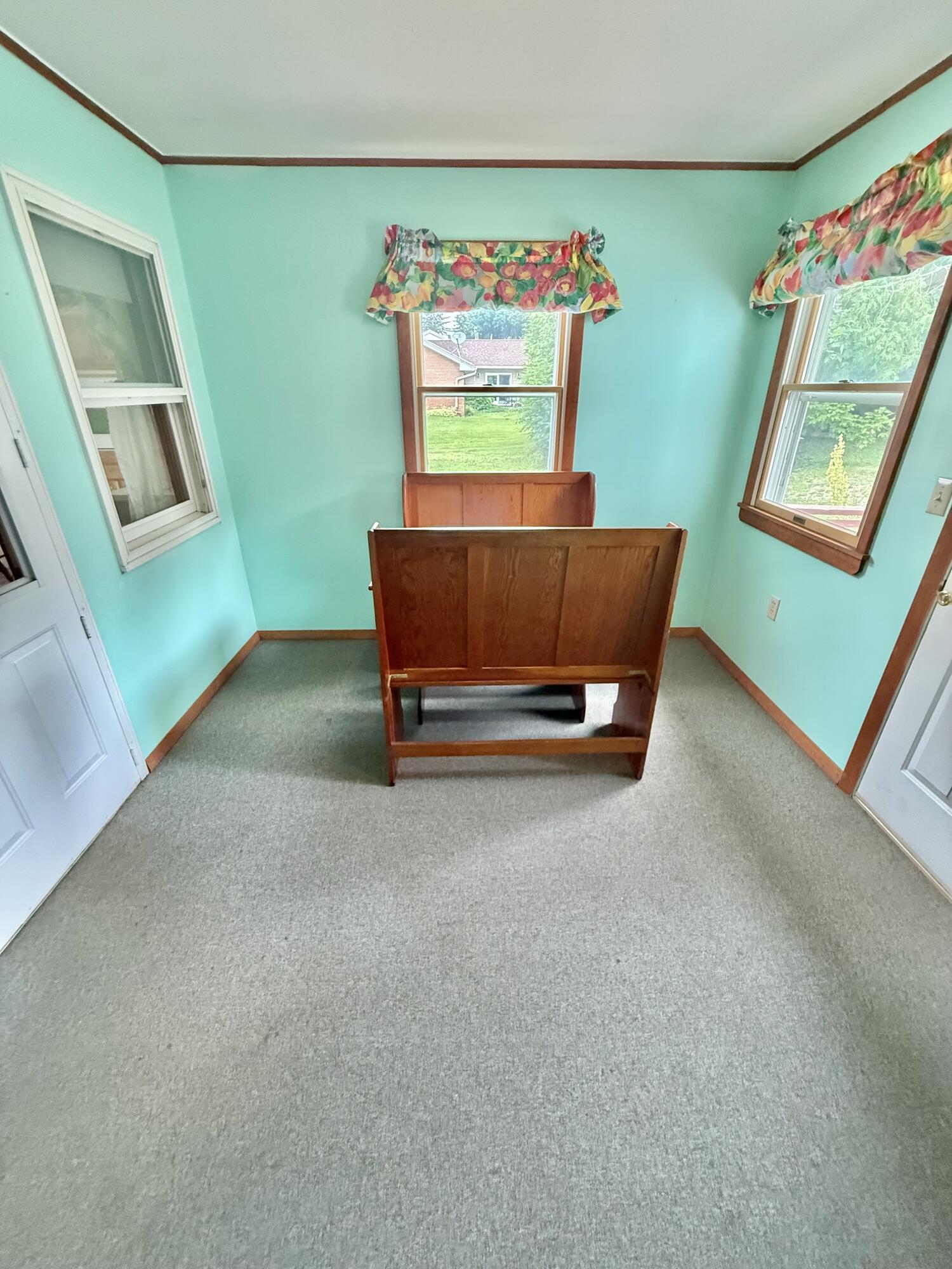 71 Hardy Street Presque Isle, ME 04769 - Photo 19 of 54 Sunroom