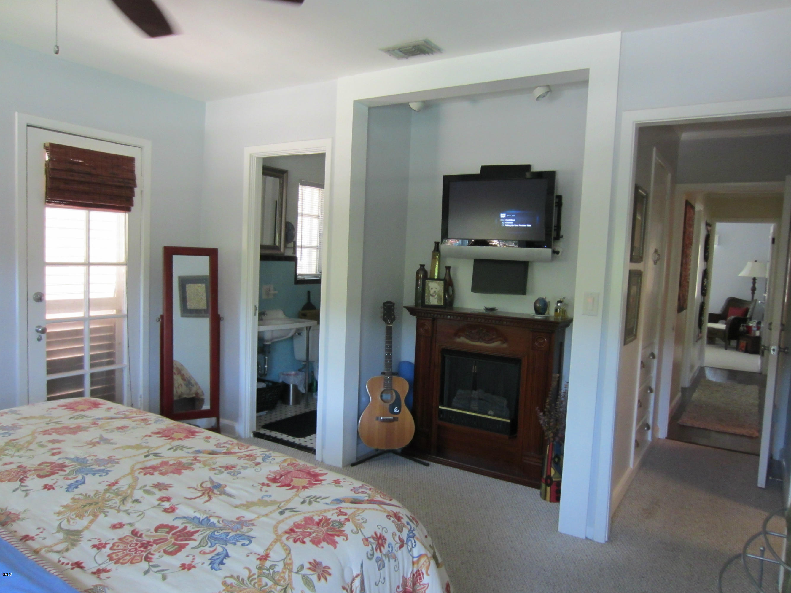 225 Alpine Road West Palm Beach, FL 33405 - Photo 15 of 26 225 alpine reg 042