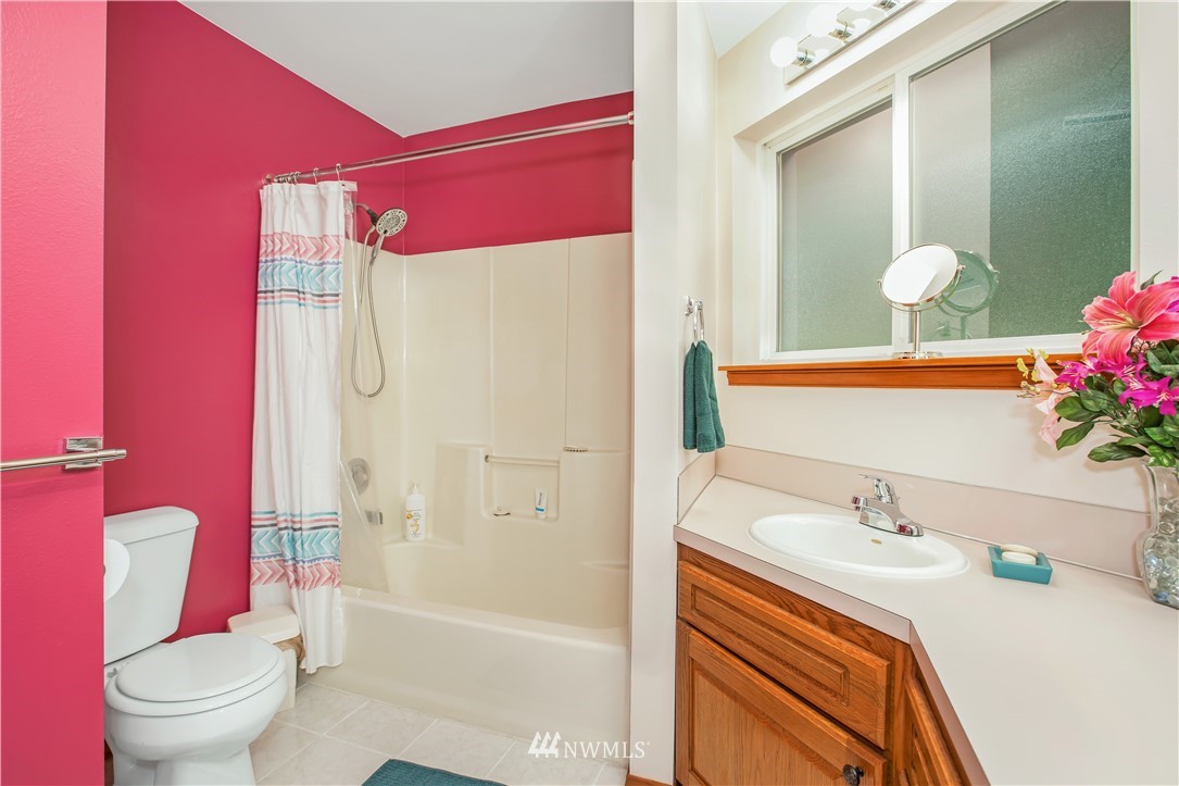 17110 Eugene Street Southwest Rochester, WA 98579 - Photo 22 of 37