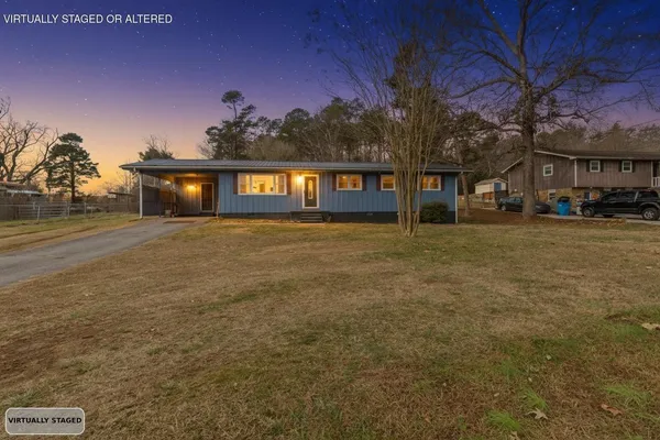 $208,000 | 824 Diamond Circle, LaFayette, GA 30728