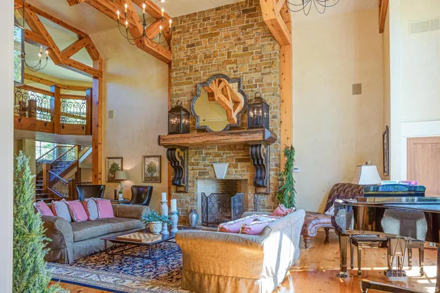 $2,290,000 | 1895 Gun Club Road, Jasper, IN 47546