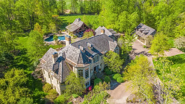 $2,290,000 | 1895 Gun Club Road, Jasper, IN 47546