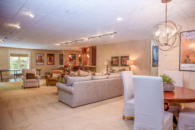 $2,290,000 | 1895 Gun Club Road, Jasper, IN 47546