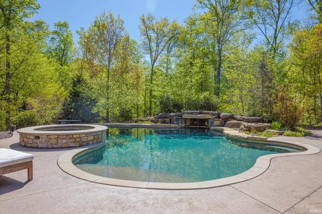 $2,290,000 | 1895 Gun Club Road, Jasper, IN 47546