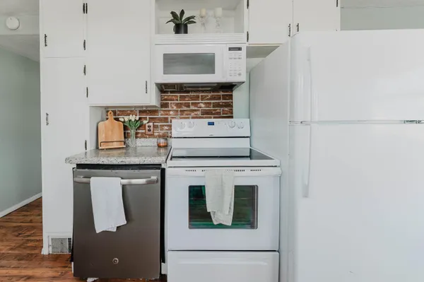 $240,000 | 903 Smith Street, New London, WI 54961