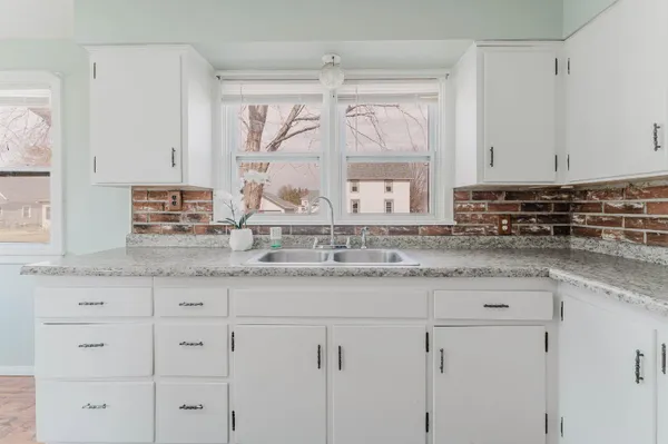 $240,000 | 903 Smith Street, New London, WI 54961