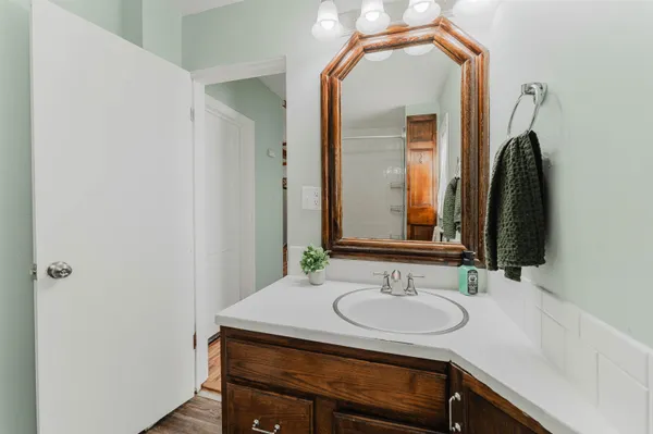 $240,000 | 903 Smith Street, New London, WI 54961