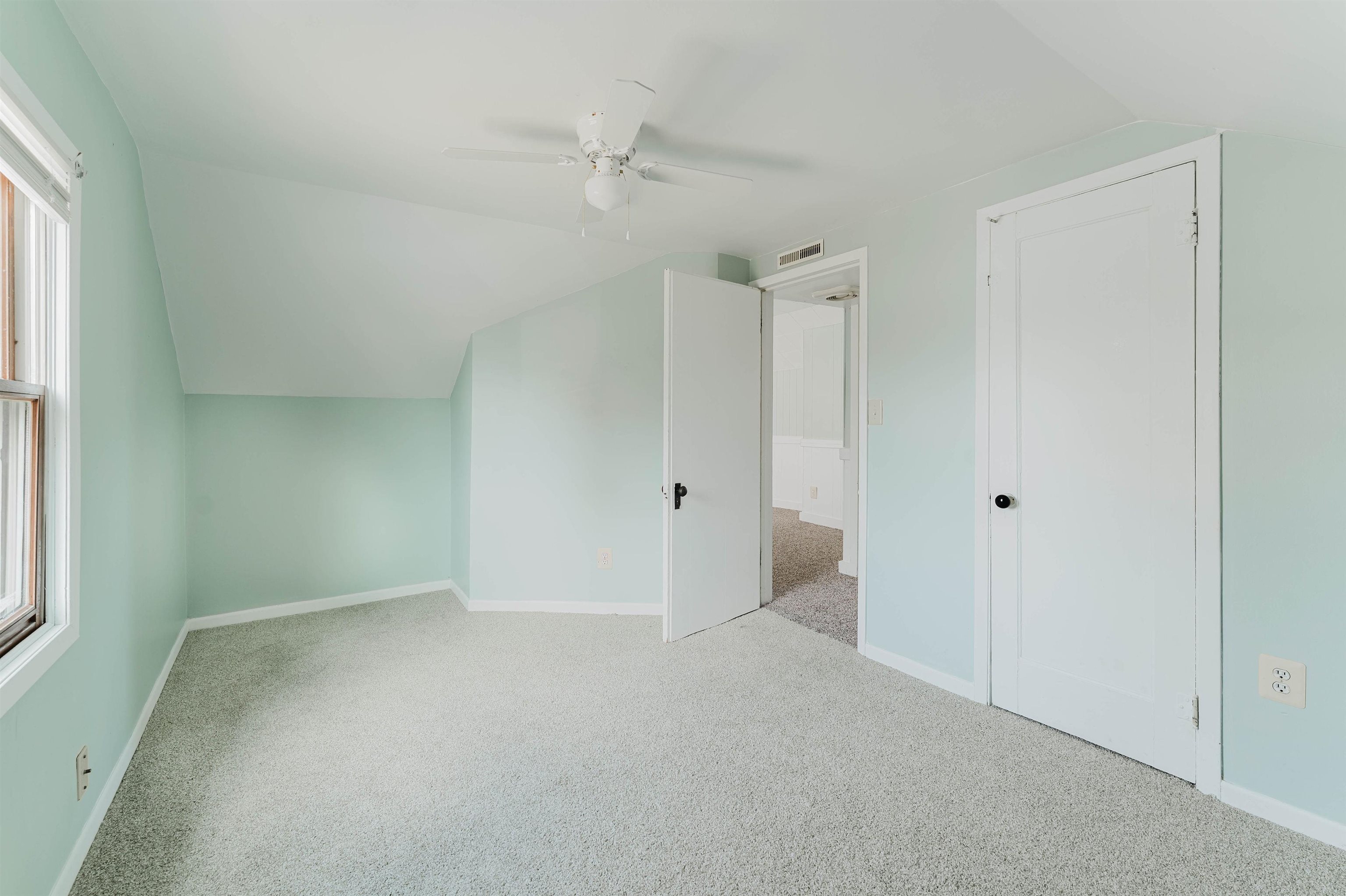903 Smith Street New London, WI 54961 - Photo 22 of 28