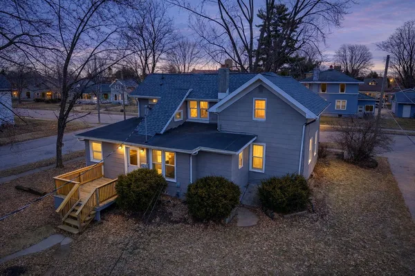 $240,000 | 903 Smith Street, New London, WI 54961