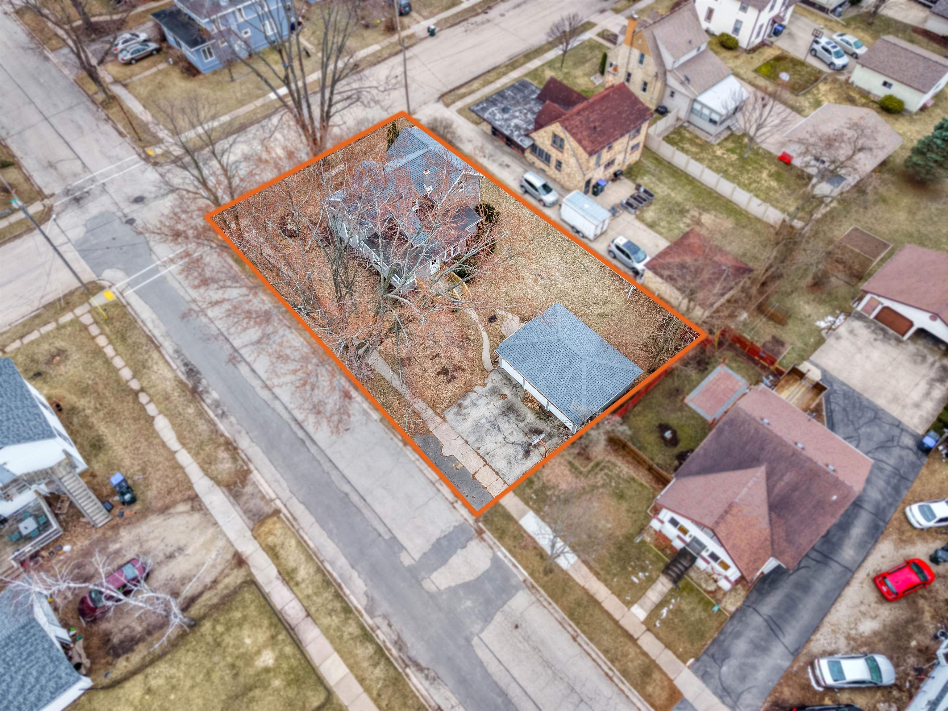 903 Smith Street New London, WI 54961 - Photo 5 of 28