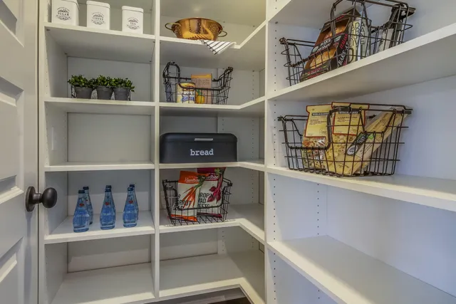 $950,000 | 10071 Hideaway Court Southeast, Unit 20, Caledonia, MI 49316