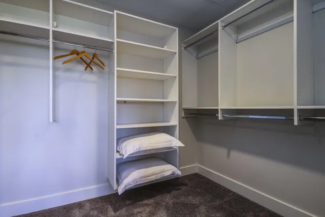 $950,000 | 10071 Hideaway Court Southeast, Unit 20, Caledonia, MI 49316