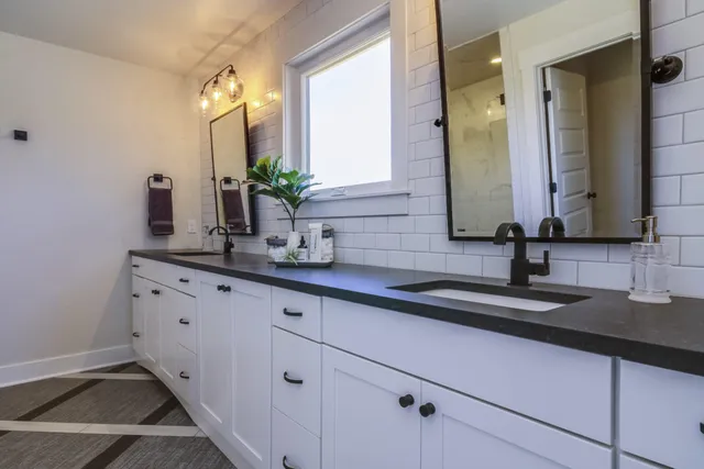 $950,000 | 10071 Hideaway Court Southeast, Unit 20, Caledonia, MI 49316