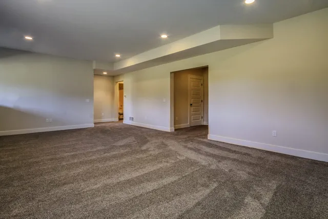 $950,000 | 10071 Hideaway Court Southeast, Unit 20, Caledonia, MI 49316