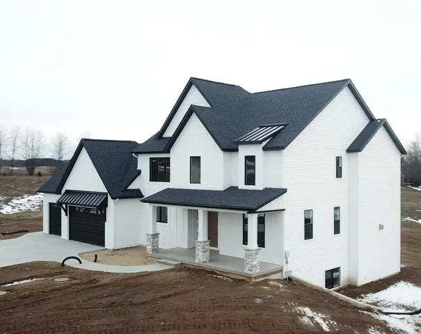 $950,000 | 10071 Hideaway Court Southeast, Unit 20, Caledonia, MI 49316