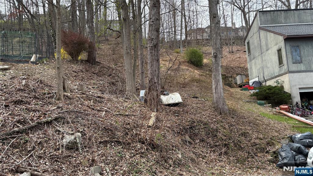 57 Ludlum Road Wayne, NJ 07470 - Photo 4 of 5