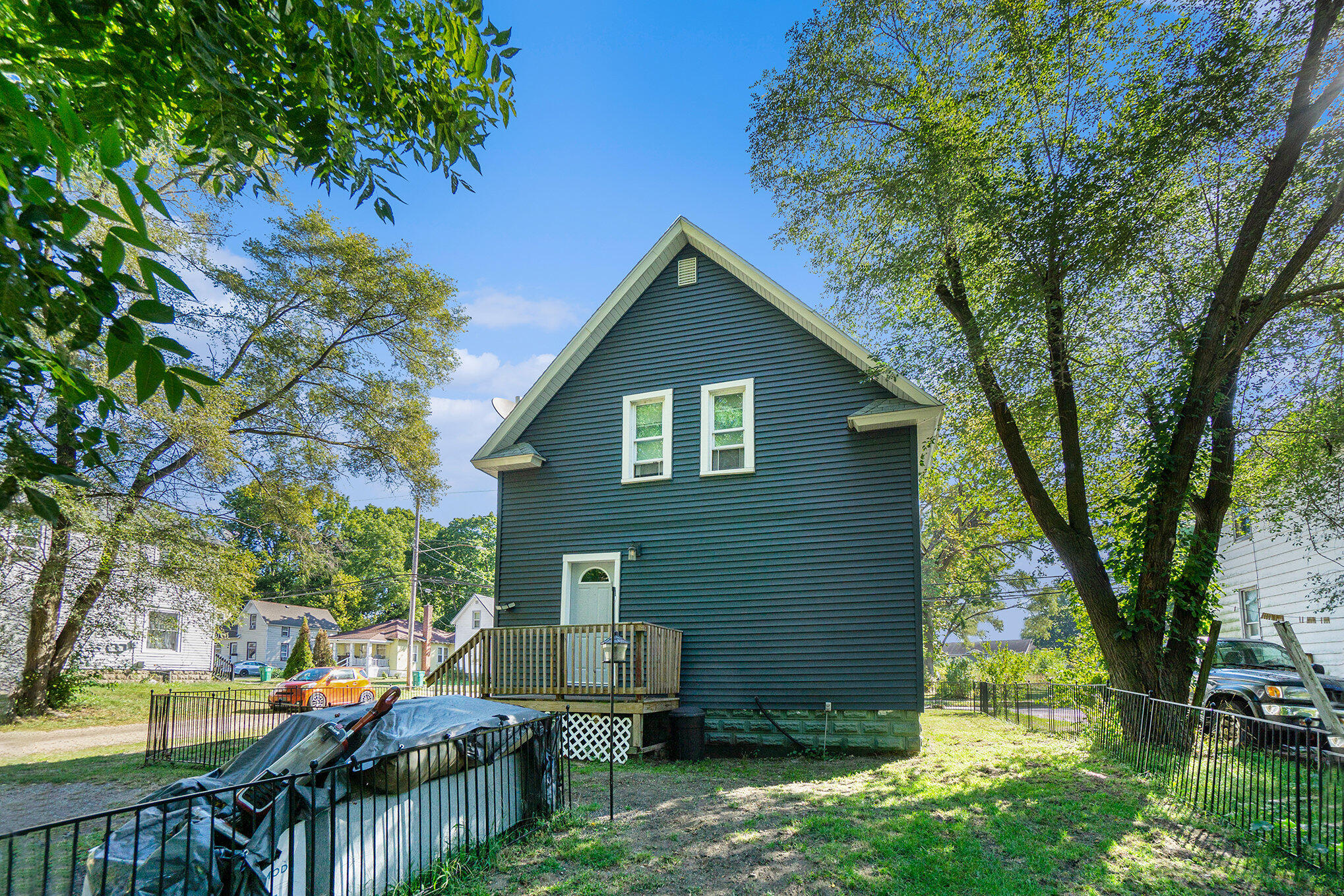 132 Middle Street Three Rivers, MI 49093 - Photo 17 of 17 017_file_883