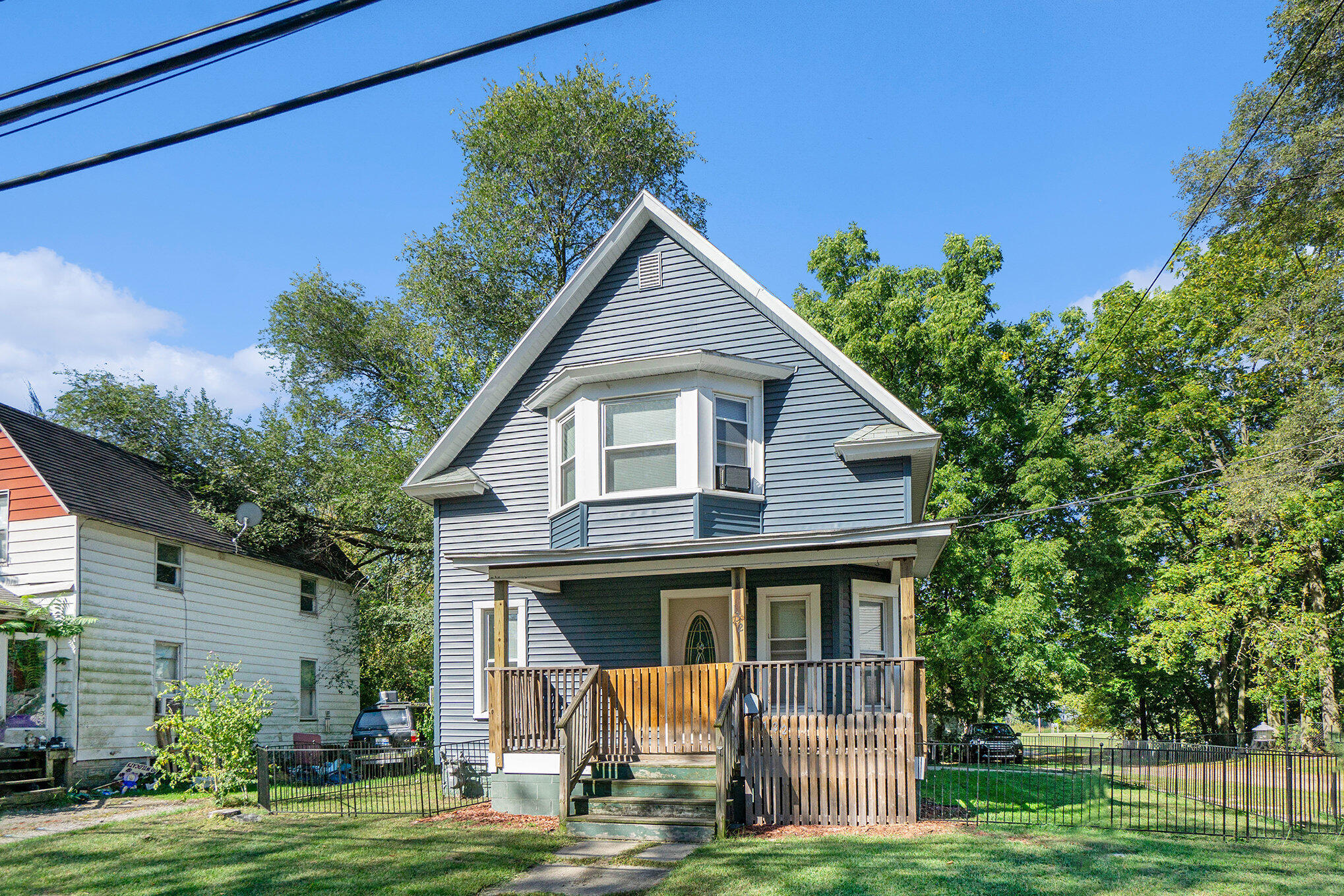 132 Middle Street Three Rivers, MI 49093 - Photo 3 of 17 003_file_593