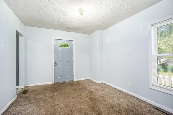 $129,900 | 132 Middle Street, Three Rivers, MI 49093