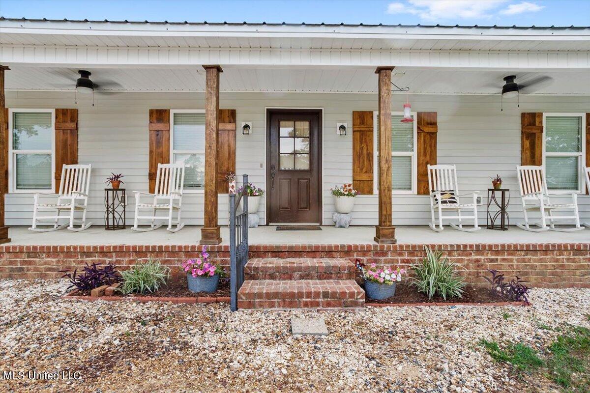 25286 East Dubuisson Road Pass Christian, MS 39571 - Photo 3 of 26 Front Porch