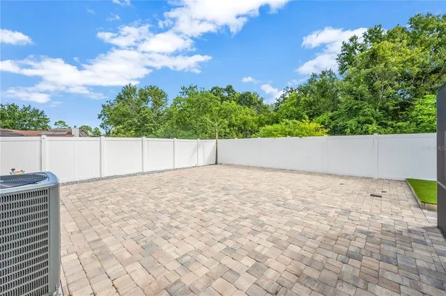 $499,900 | 4002 Briarlake Drive, Valrico, FL 33596