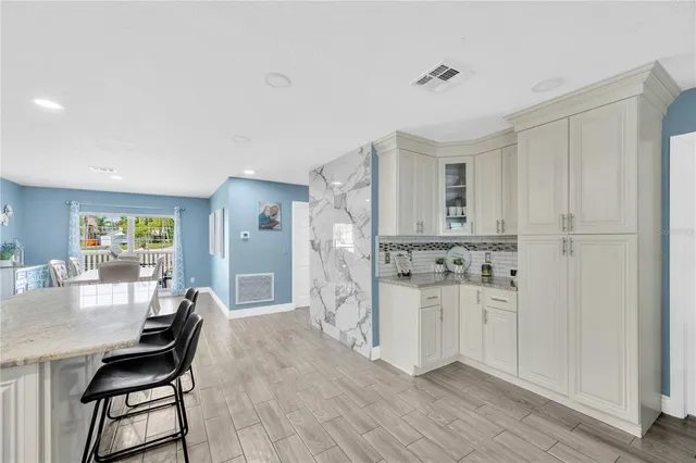 $499,900 | 4002 Briarlake Drive, Valrico, FL 33596