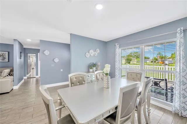 $499,900 | 4002 Briarlake Drive, Valrico, FL 33596