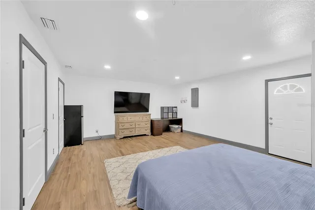 $499,900 | 4002 Briarlake Drive, Valrico, FL 33596