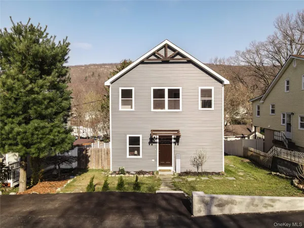 $589,000 | 27 Windermere Avenue, Greenwood Lake, NY 10925