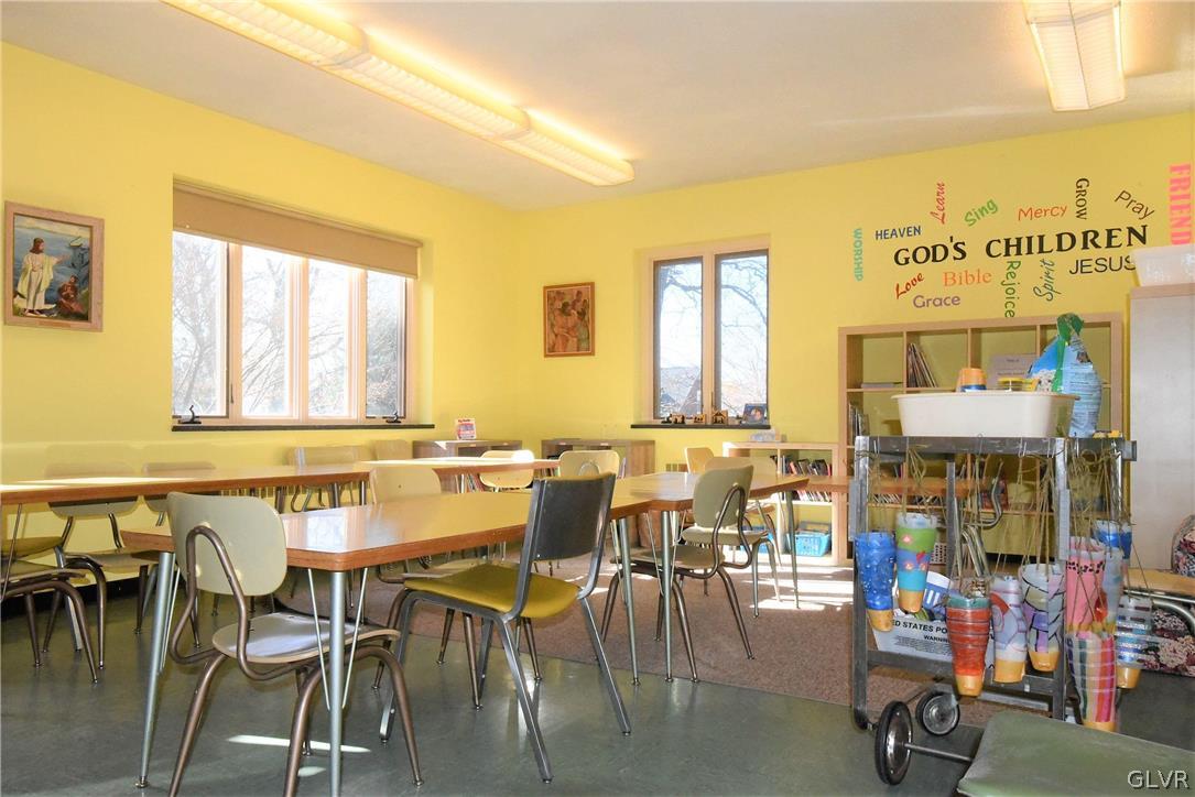 616 4th Bethlehem, PA 18015 - Photo 26 of 50 a view of a dining room with furniture and window