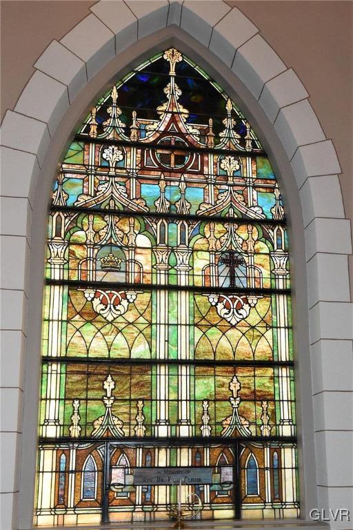 616 4th Bethlehem, PA 18015 - Photo 9 of 50