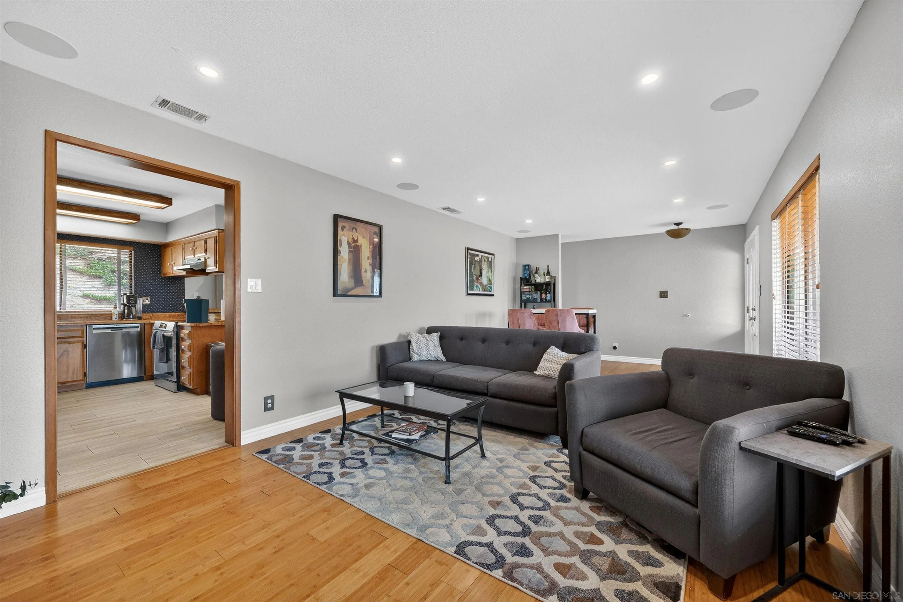 32721 Mountain View Road Bonsall, CA 92003 - Photo 11 of 33