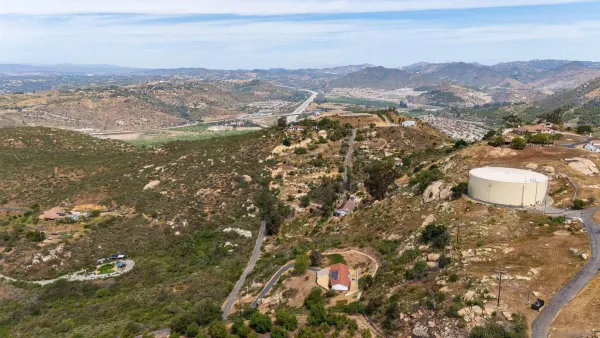 $814,850 | 32721 Mountain View Road, Bonsall, CA 92003