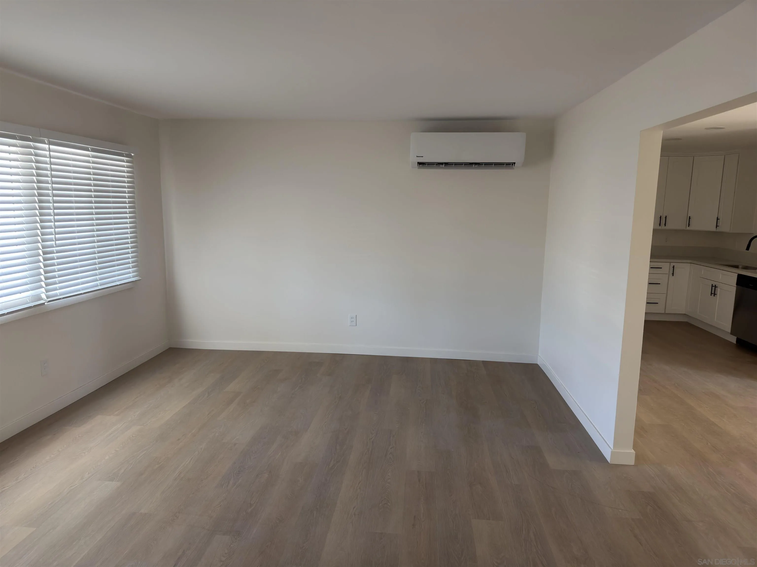 9759 Abbeywood Road Santee, CA 92071 - Photo 4 of 24 Gallery Image 4